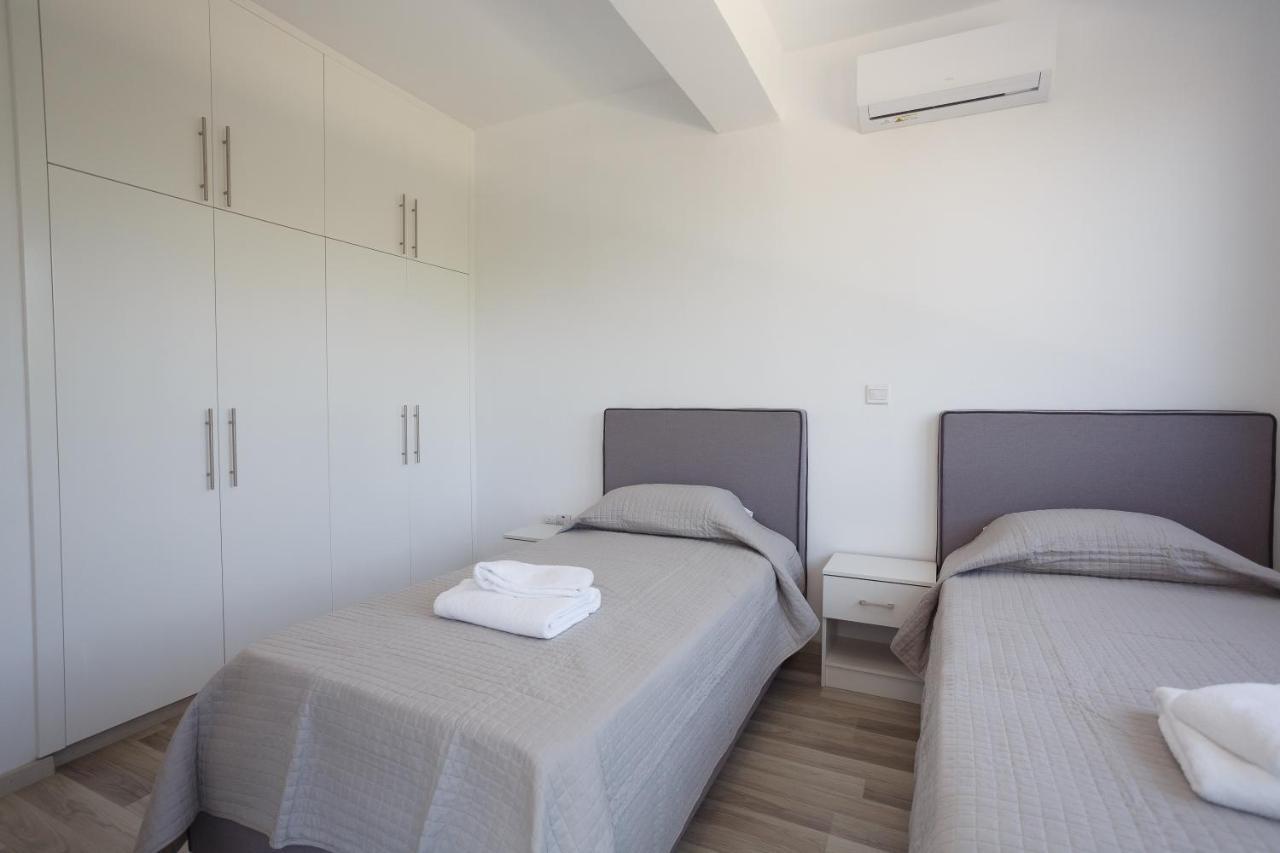 Cosy Paphos Villa - By Imh Travel & Tours Exteriör bild
