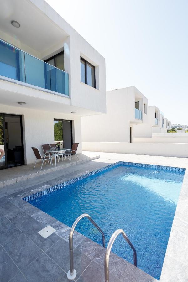 Cosy Paphos Villa - By Imh Travel & Tours Exteriör bild